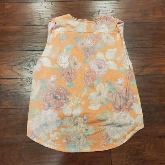NWOT Free People Hi-Low Tee top - Picture 7 of 8